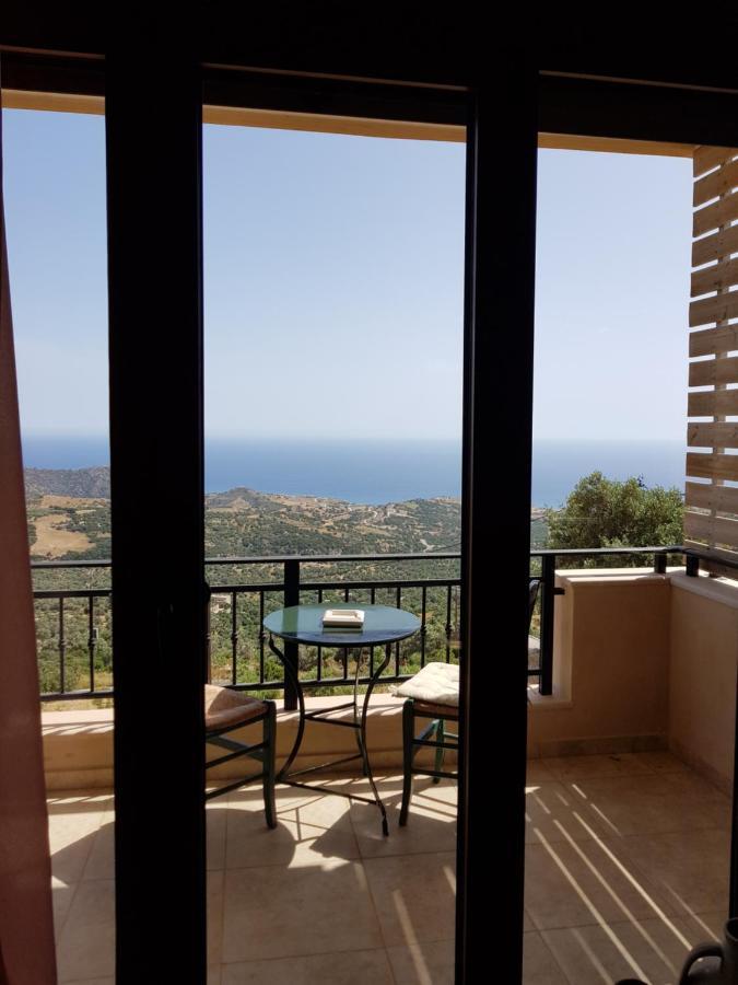 Villa Ikarus Triopetra Exterior photo